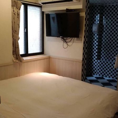 Galaxy Mini Inn Taipei Bagian luar foto
